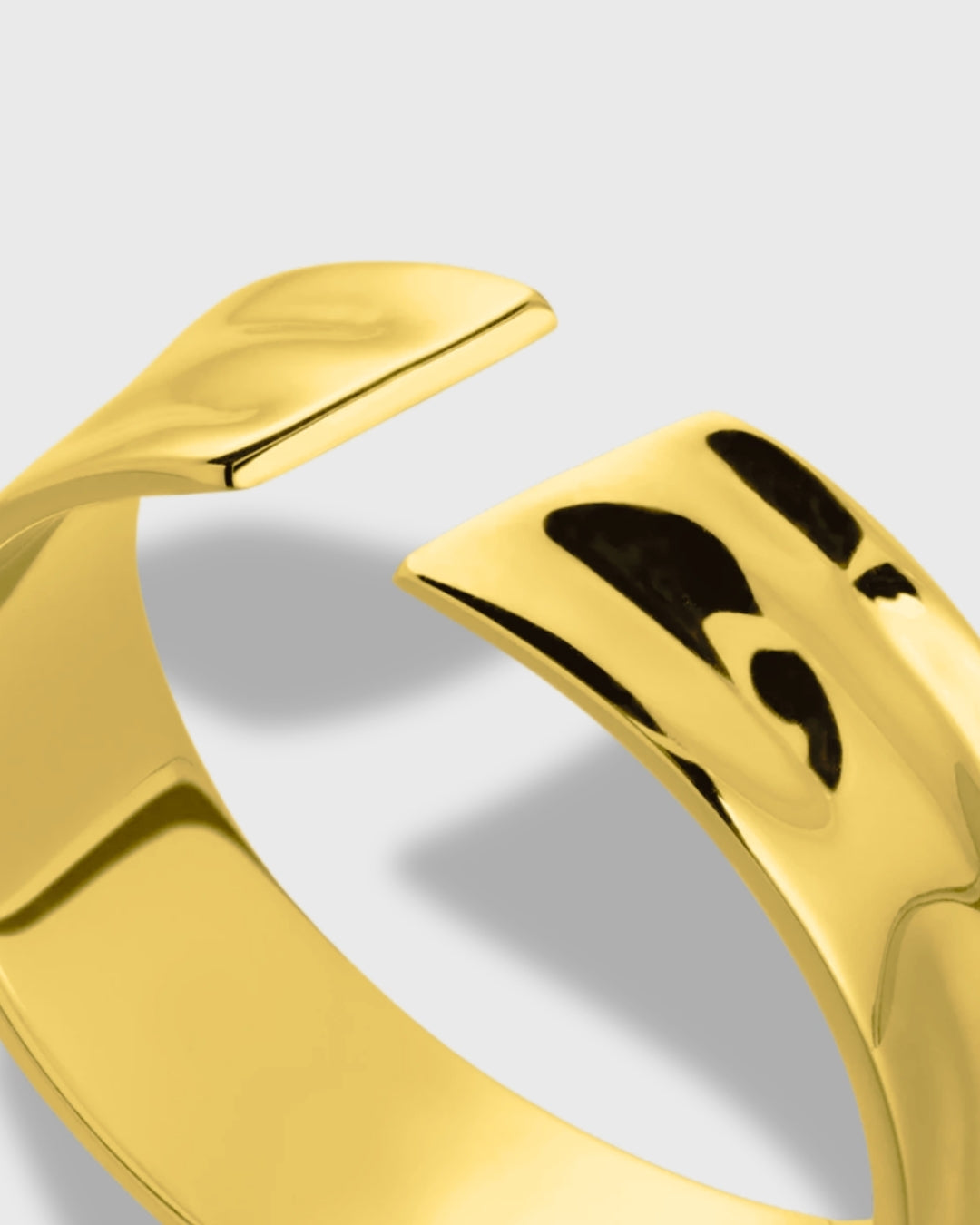 JAMES CLUB - TEXTURED RING